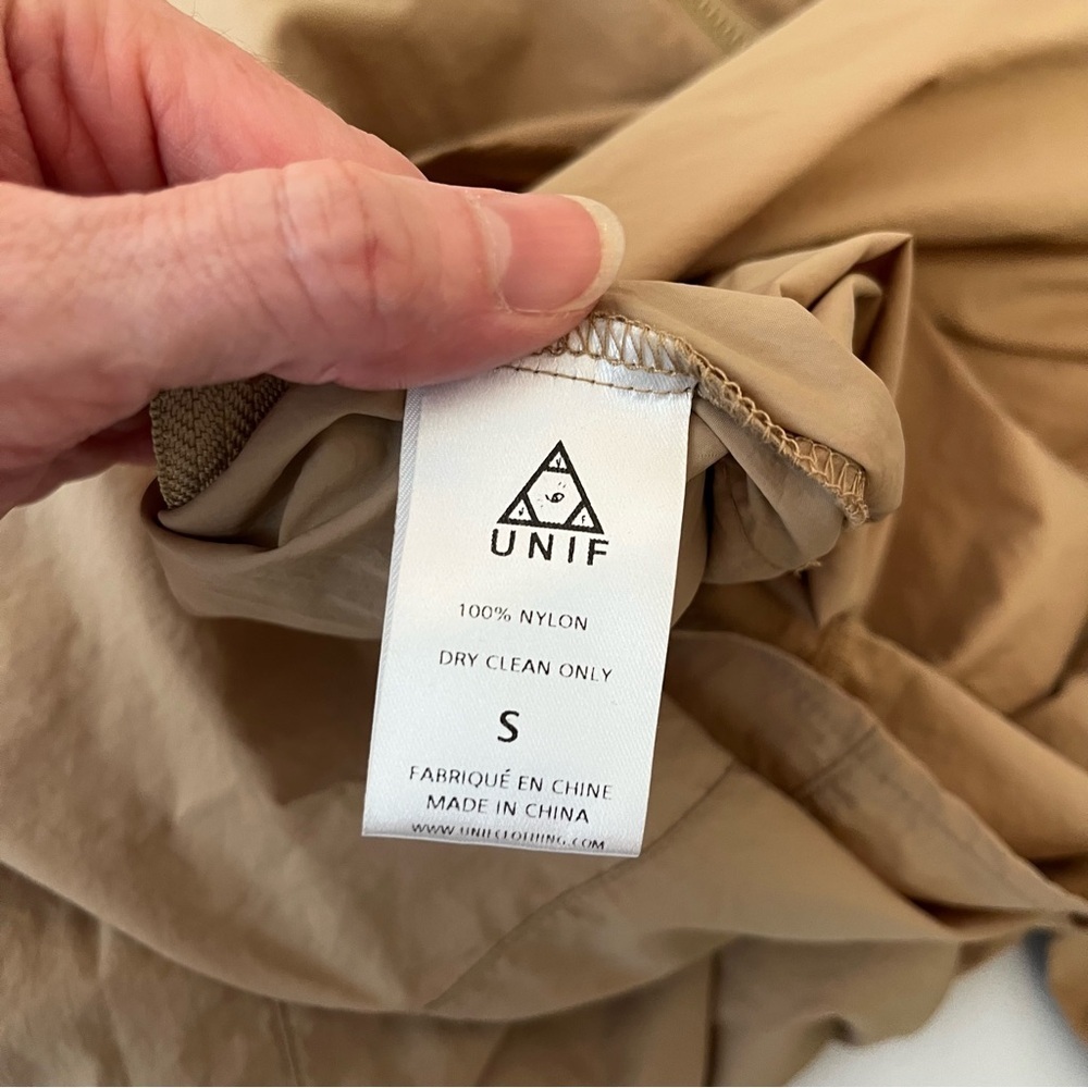 UNIF x Urban Outfitters Beige Zip Windbreaker Trench Size Small - Picture 10 of 11